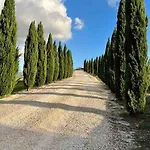 Διαμέρισμα Toscana Mio, Stunning View & 14min Volterra Montecatini Val di Cecina